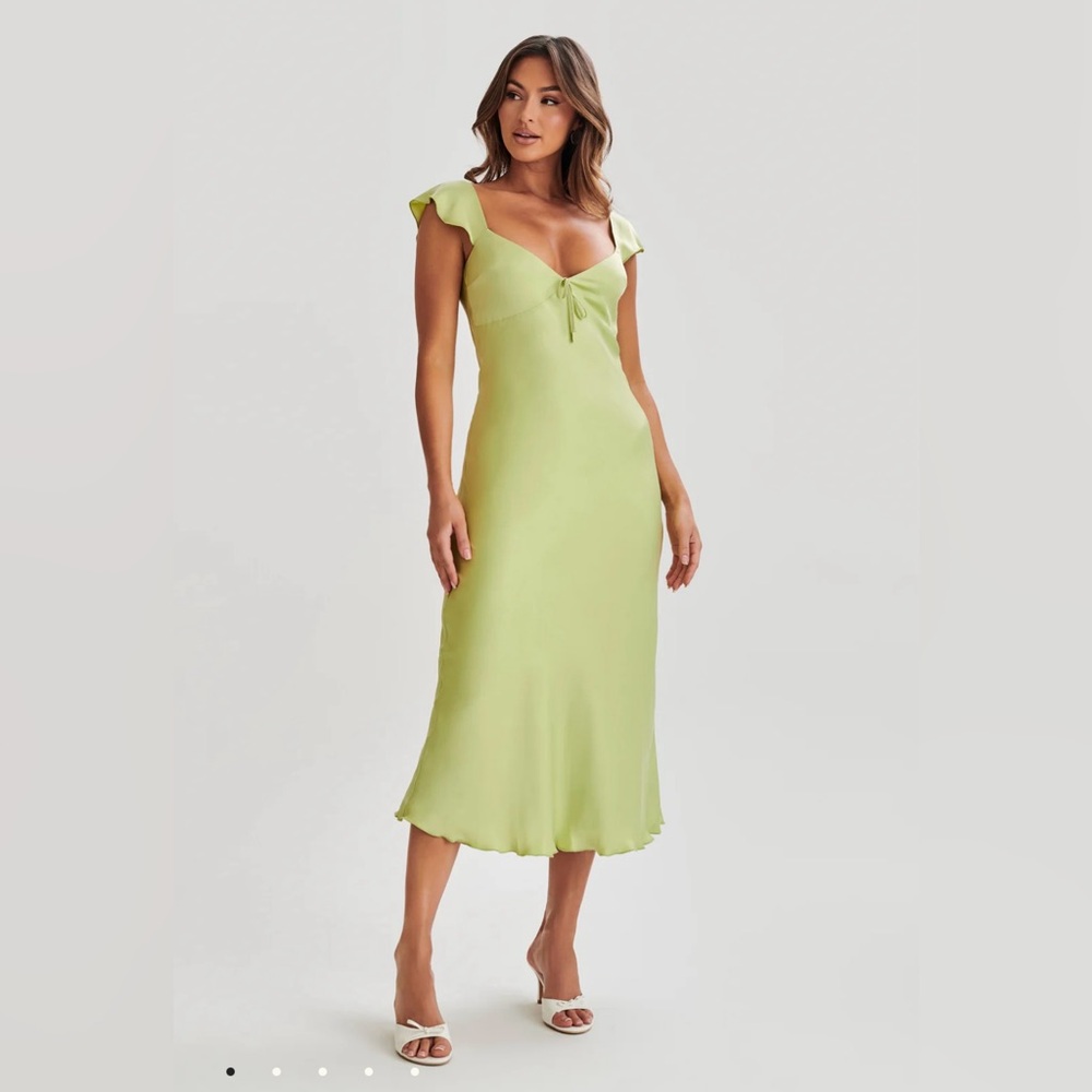 Meshki Chantal satin dress size Large